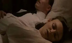 Американські солдати порно відео українське гвалтують арабських жінок.