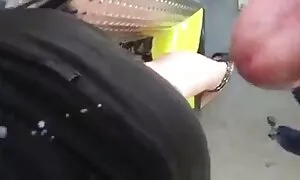 Дівчата домінують секс відео українське над боягузом і дупою