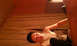 Блондинка прийме всю порно фото українське сперму.